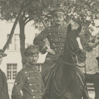 Carte Ancienne Photographie - Guerre 14/18 - Armée Allemande - Hussards - Alsaciens - Conscription - Prusse Campagne 1914/1918 - Croix de Guerre