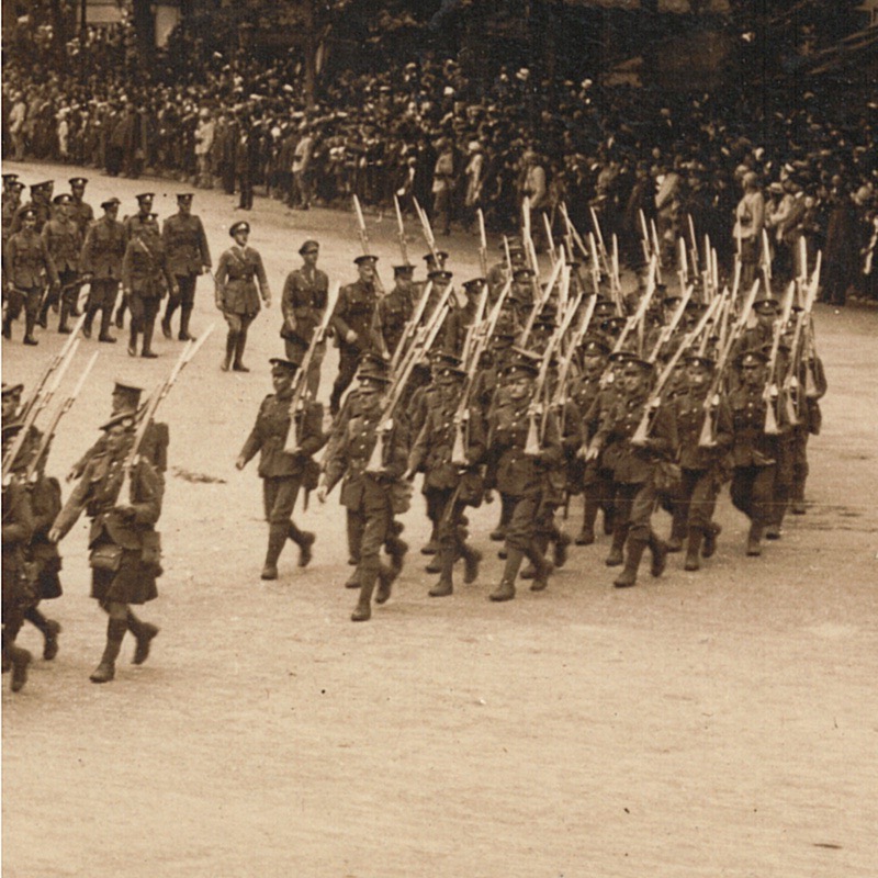 Ancienne Photographie service de presse époque - Défilé 1917 - Guerre 14/18 - Paris défilé des alliés - Arrivée de américains - Juillet 1917 - France - Russie - Angleterre - Amerique
