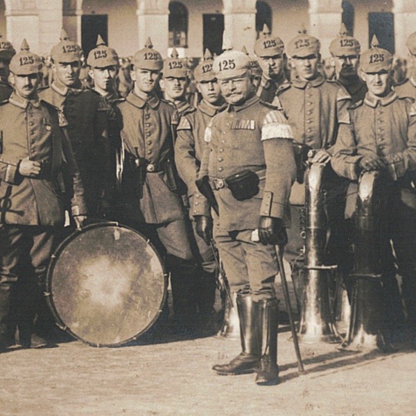 Photo Carte Postale - Soldats Allemands - Uniforme - Casque à Pointe - Front - Musique Fanfare - 125 Régiment - Stuttgart