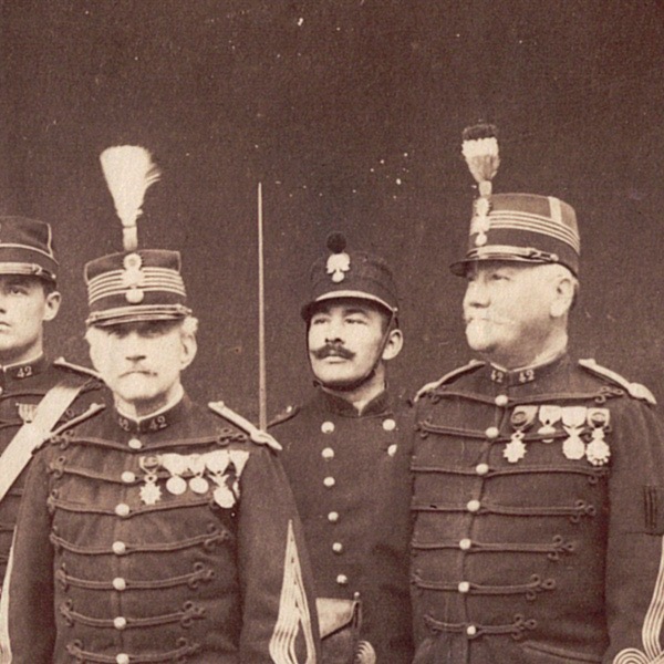 Photographie - Militaire Uniforme 1890 - Armée Française - Infanterie - Officiers - France - Drapeau - Troisième République